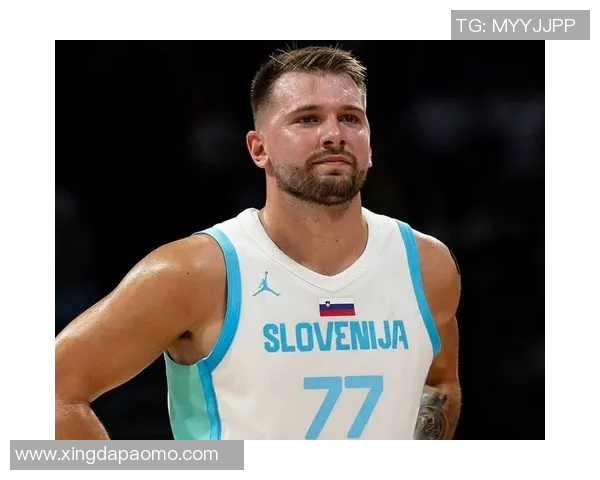 填满数据栏！东契奇上半场8中4得到16分4板7助1断1帽 罚球8中6