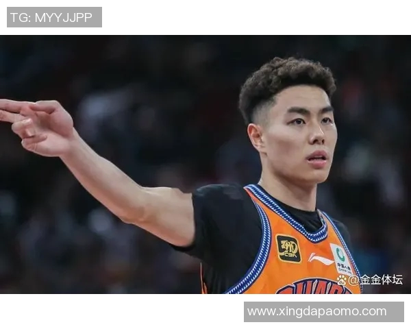 上海新星李添荣爆发,辽宁面临挑战杨鸣对策受关注 上海新星李添荣爆发,辽宁面临挑战杨鸣对策受关注