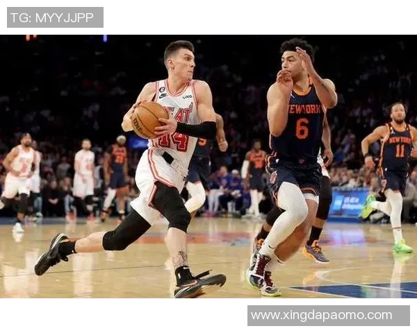 难阻失利!格莱姆斯15中9拿到27分 下半场21分 难阻失利!格莱姆斯15中9拿到27分 下半场21分